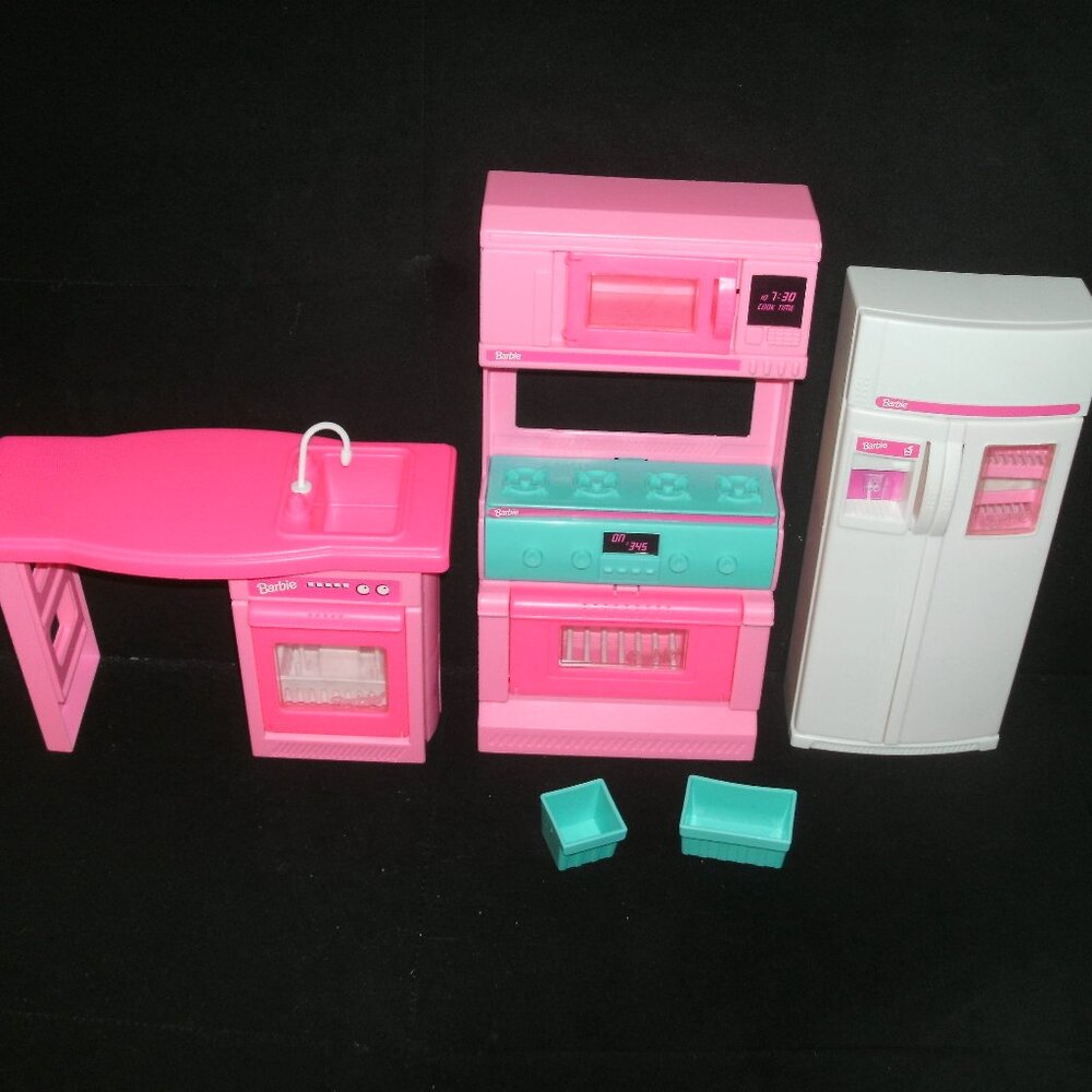 Vintage 1994 Mattel Barbie So Much To Do Kitchen Set Stove Fridge Dishwasher